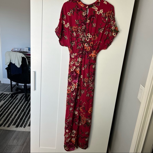 WAYF Floral Maxi Dress. Small - Picture 10 of 15